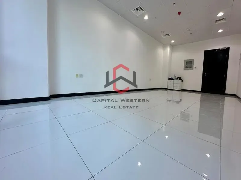 Ready to Move | Bright Office | Chiller Free | Business Bay — 3