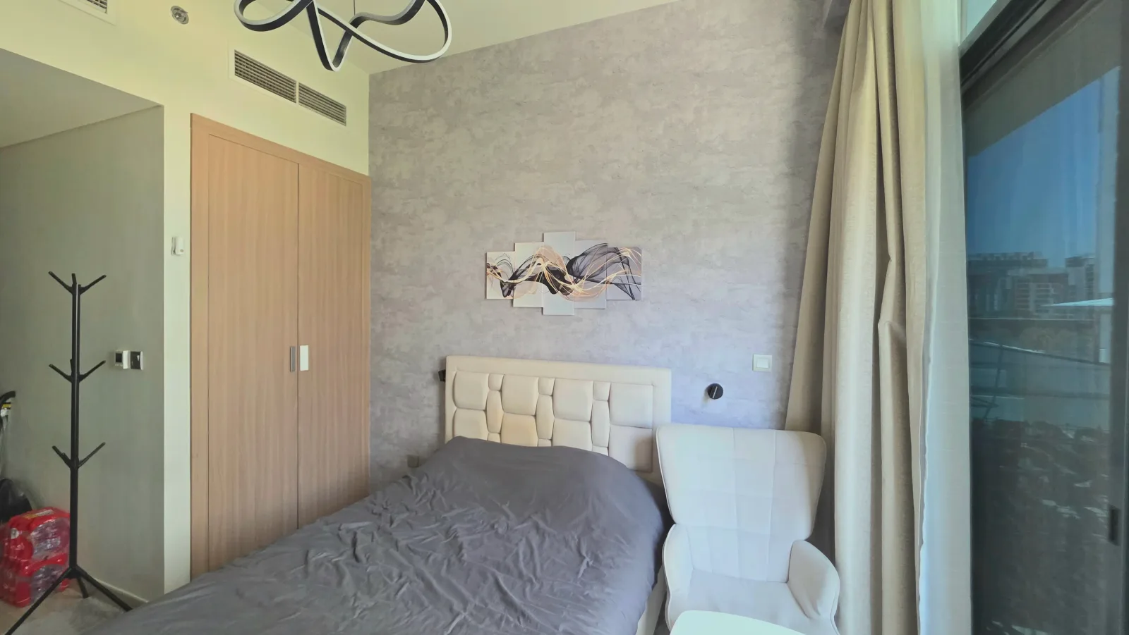 Fully Furnished | Flexible Cheques | Low Floor — 3