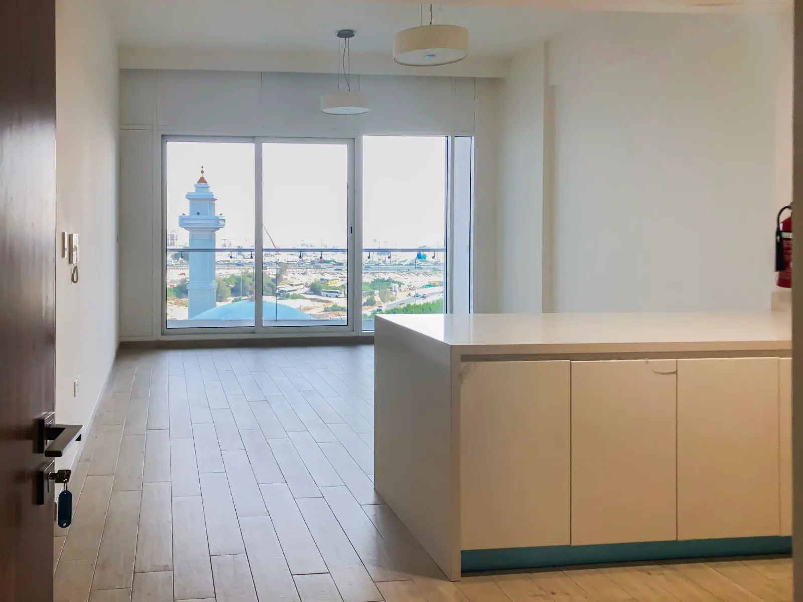 Community View | High Floor | Semi-Furnished — 4
