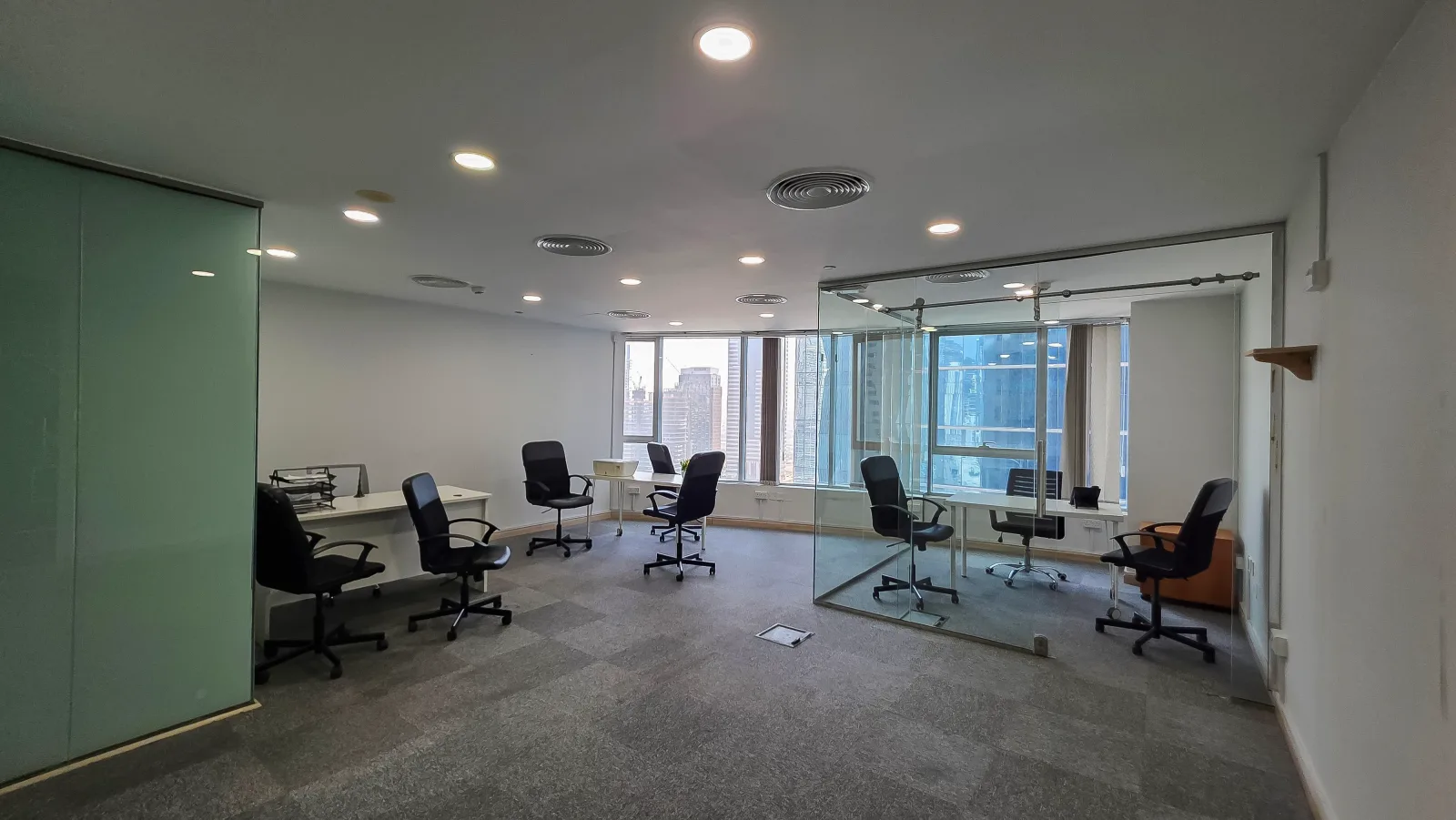 10M FOR FULL FLOOR OFFICE SPACE IN BUSINESS BAY | RENTED — 2